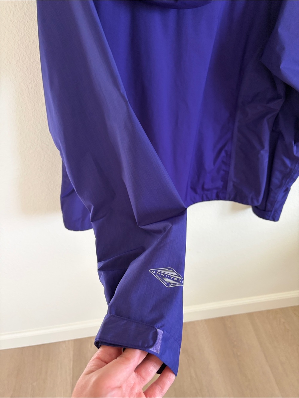 XL Columbia Windbreaker Deep Purple Hooded Packable Rain Shell - Picture 5 of 5